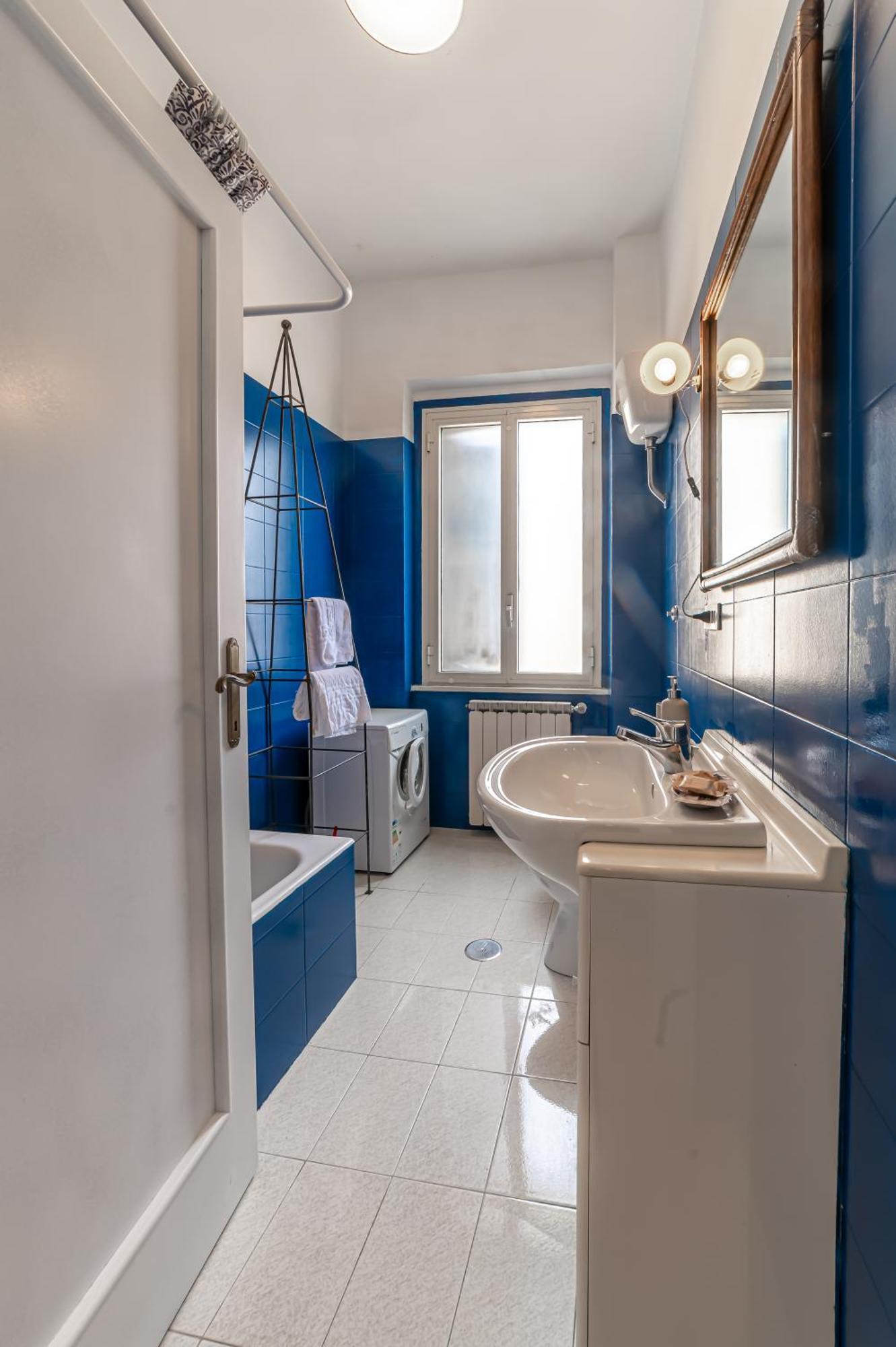 Casa Guapita - Metro Malatesta Apartment Рим Екстериор снимка